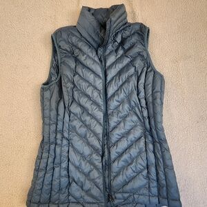 Vest-teal blue